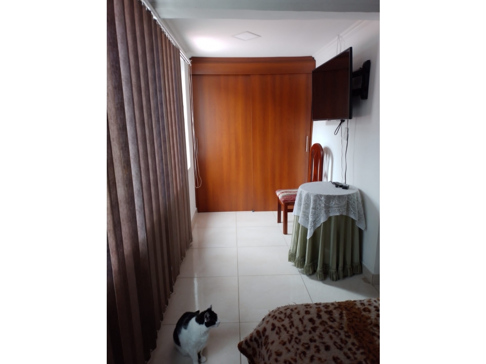VENTA EXCENTE CASA EN LA SULTANA CON RENTA — foto 3
