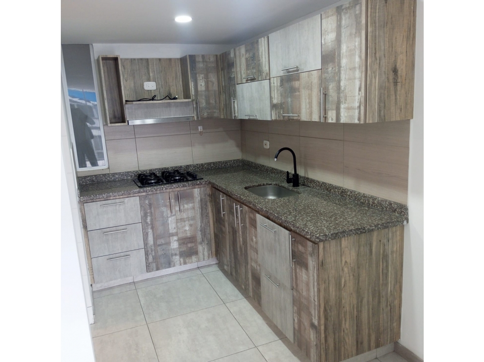 VENTA DE APARTAMENTO SECTOR CHIPRE — foto 2