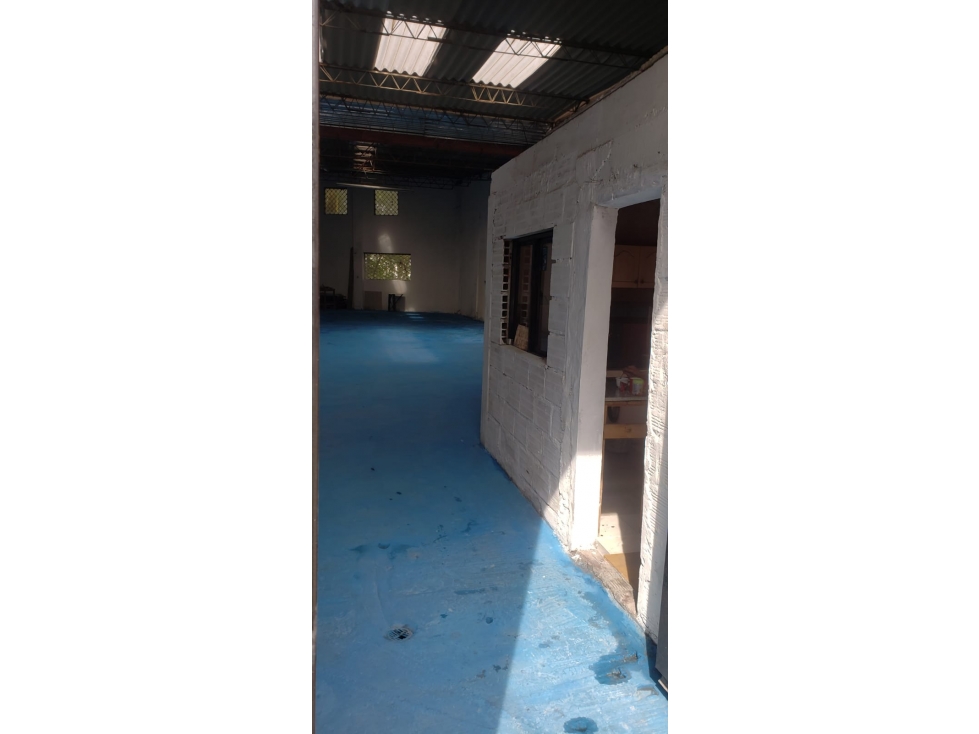 BODEGA EN VENTA SECTOR LIBORIO - 4