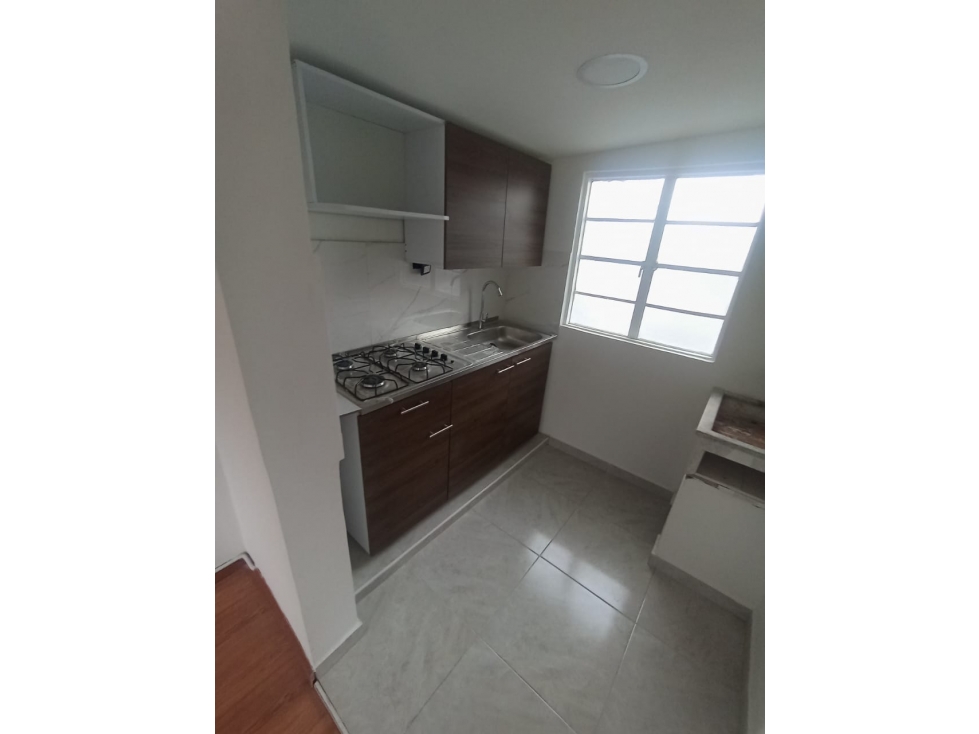 Se arrienda apartamento Asunción (Altos)