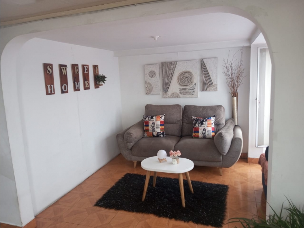 CASA EN VENTA SECTOR MALHABAR
