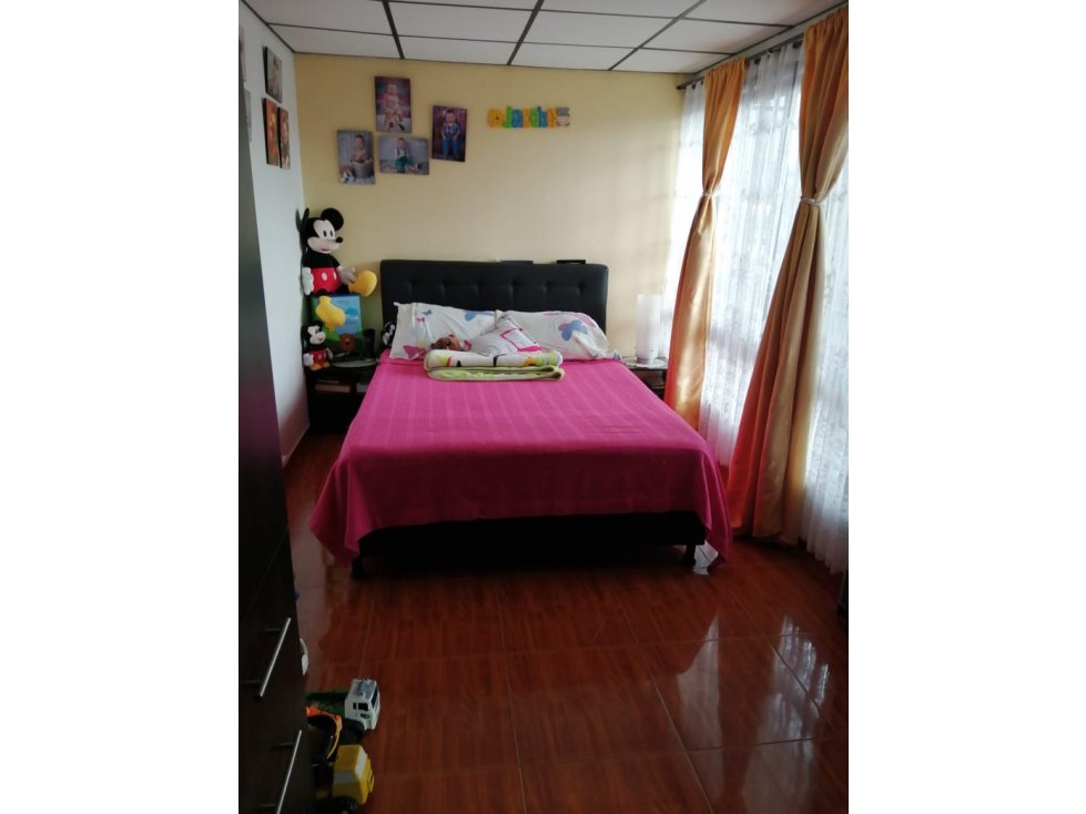SE VENDE CASA SECTOR LA CUMBRE CON RENTA — foto 5