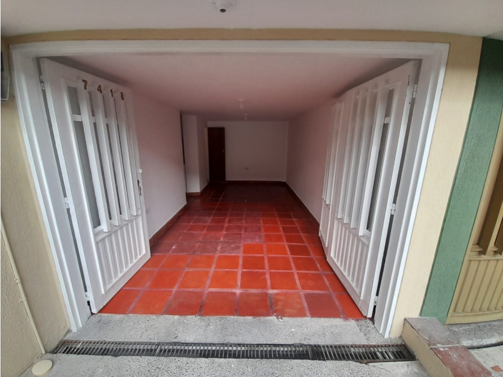ARRIENDO LOCAL SECTOR ALTA SUIZA - 1