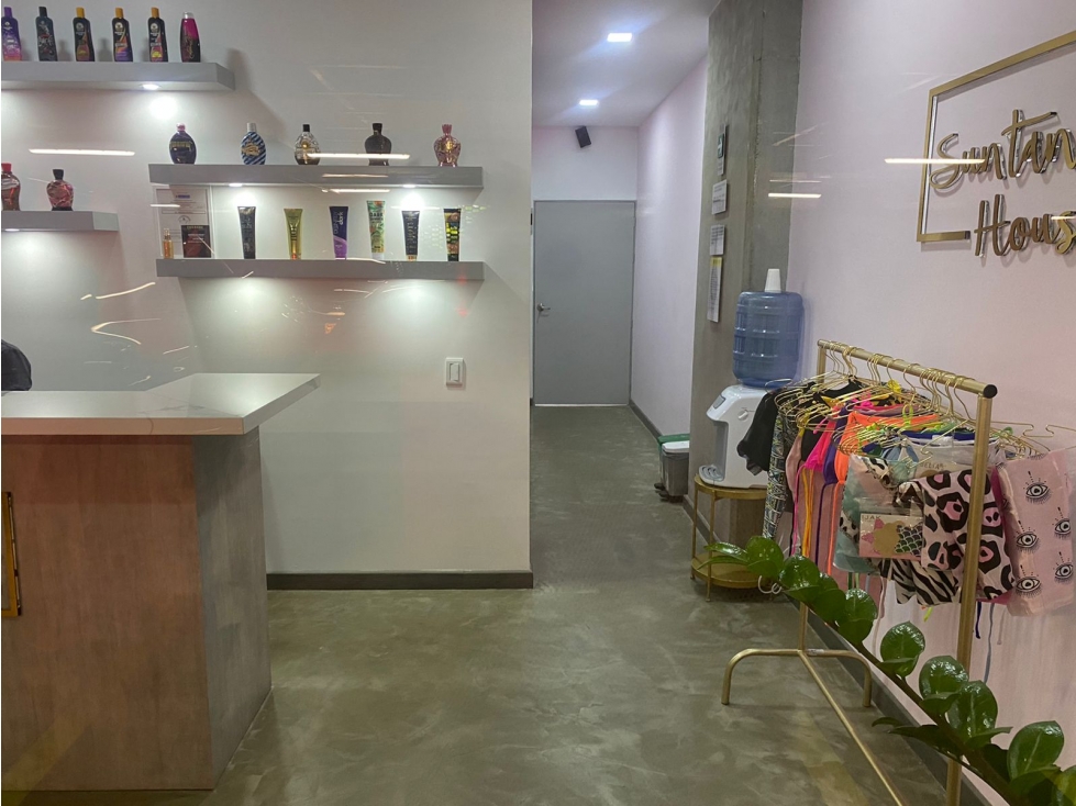 Local oficina para la venta Envigado transversal intermedia