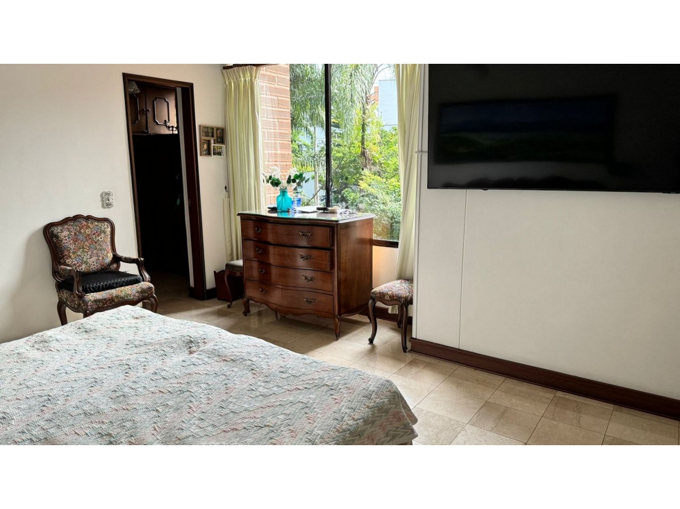 Venta apartamento en Medellin, el poblado Patio Bonito — foto 5