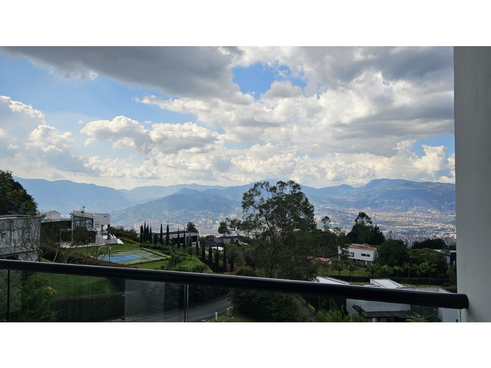 Venta casa Las palmas, Envigado, vista a la ciudad, Nueva — foto 4