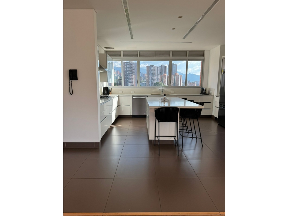 Venta de apartamento en Medellin el Poblado Las Lomas — foto 3
