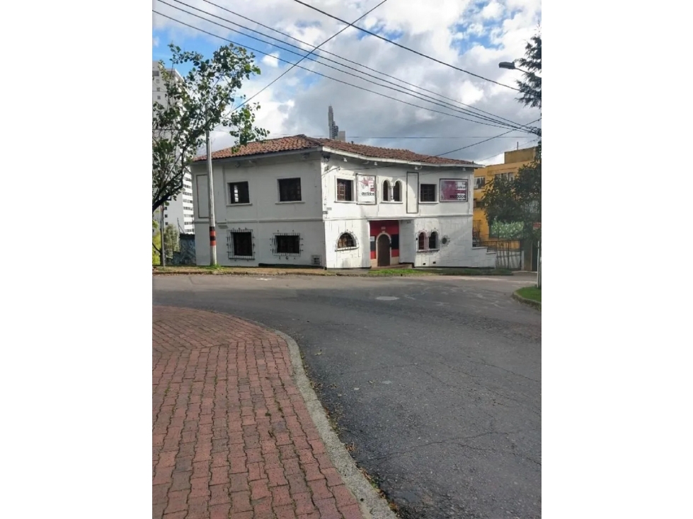 BOSQUE IZQUIERDO VENDO CASA