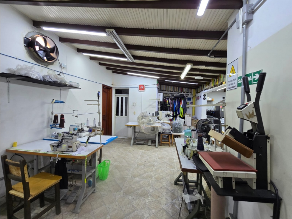 Venta casa Oficinas en Laureles, belen Rosales — foto 4
