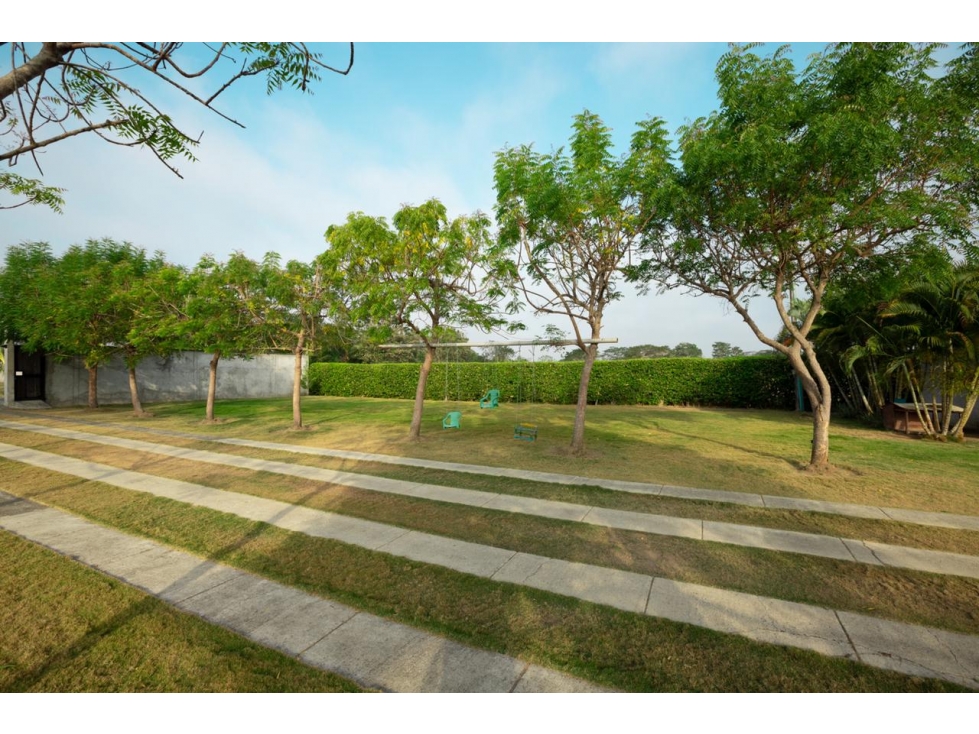 VENDE O ARRIENDA CASA CAMPESTRE DE 1 HECTAREA DE TERRENO — foto 2