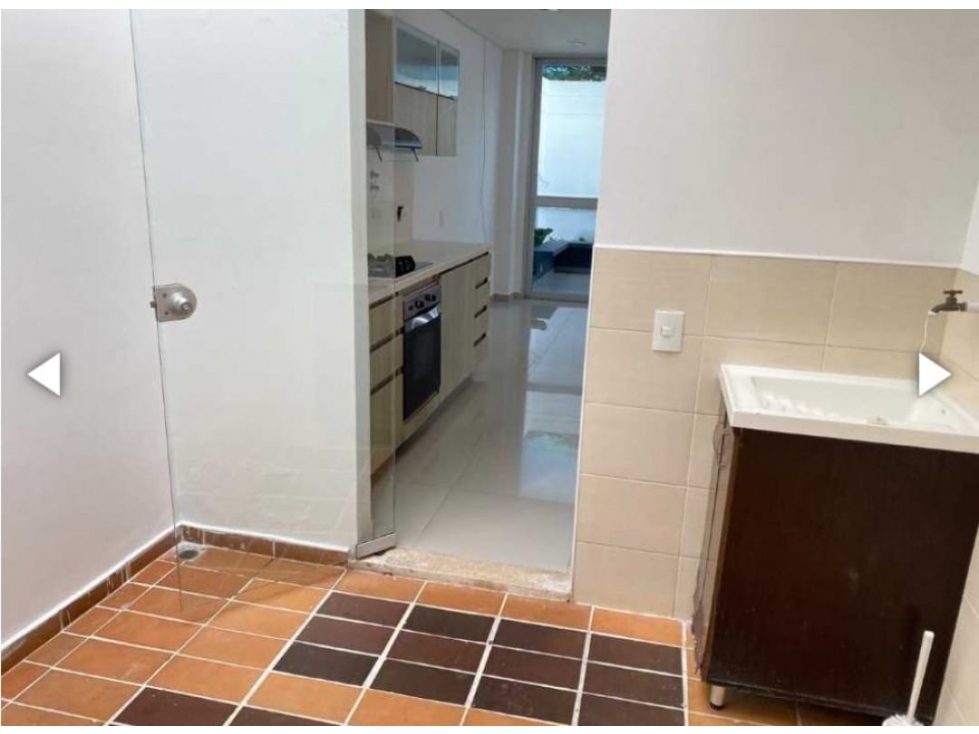 CASA CON JACUZZI EN VENTA EN CONJUNTO CERRDO — foto 3