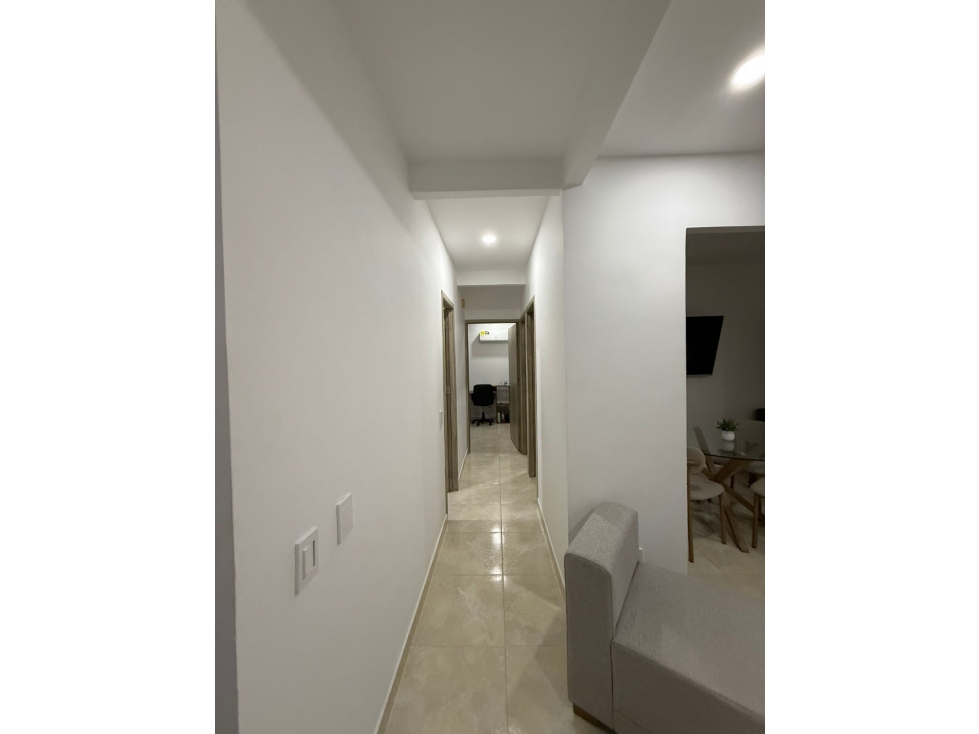 SE VENDE APTO EN EL BARRIO LA CASTELLANA — foto 5