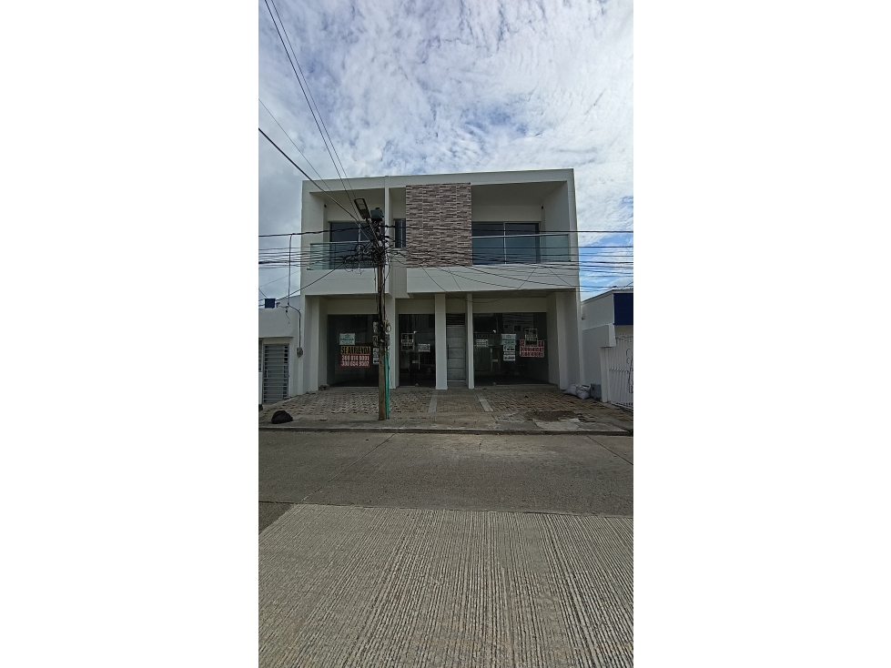 LOCAL COMERCIAL EN ARRIENDO CERCA A LA CIRCUNVALAR - FLORESTA - 1