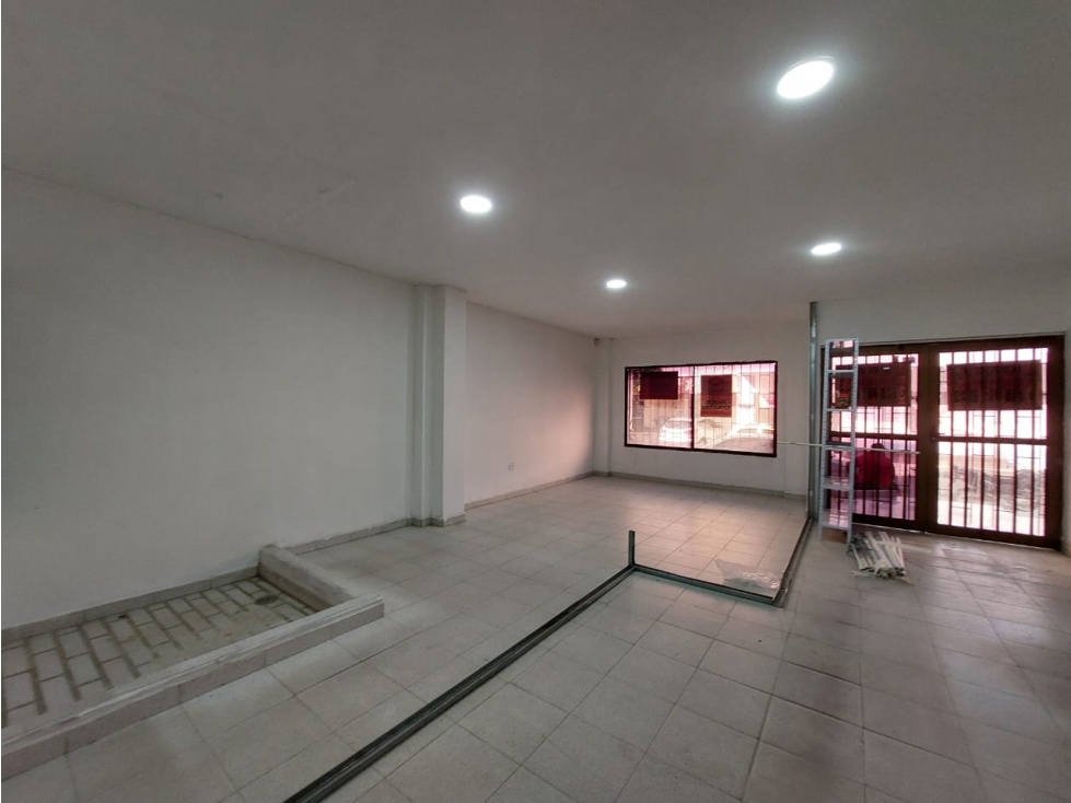 ARRIENDA LOCAL COMERCIAL EN EL CENTRO DE MONTERIA - 4