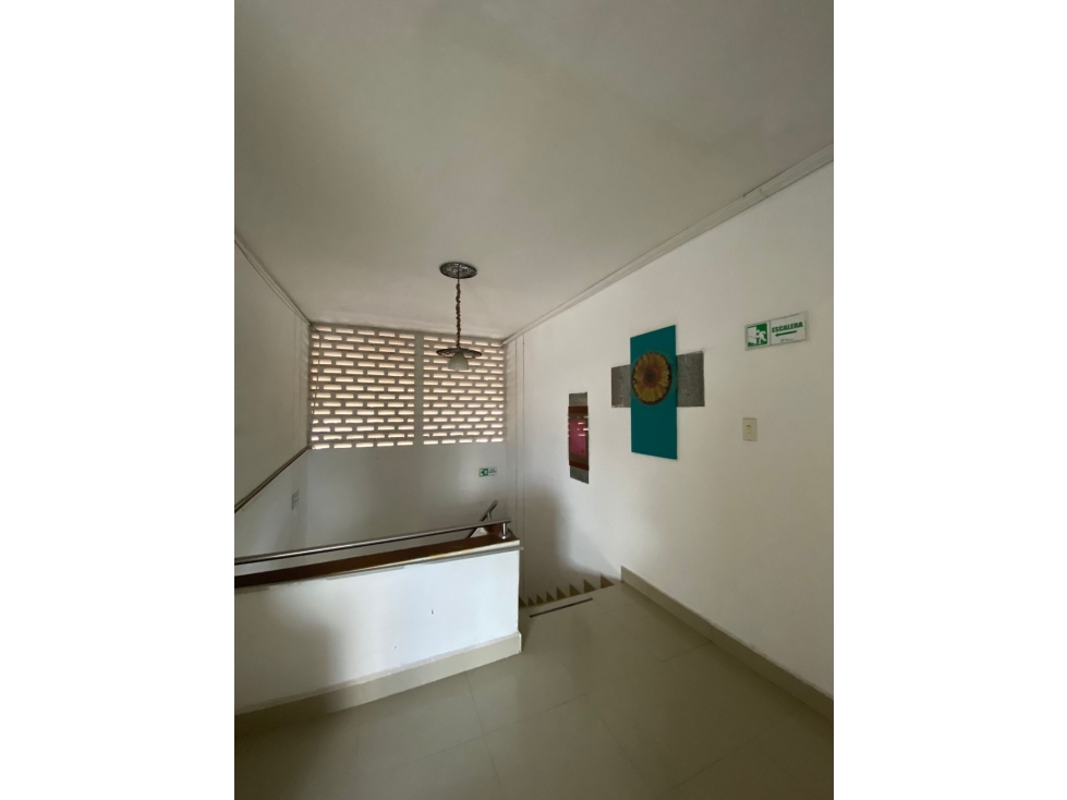 HOTEL O EDIFICIO COMERCIAL EN ARRIENDO Y VENTA EN EL CENTRO - 2