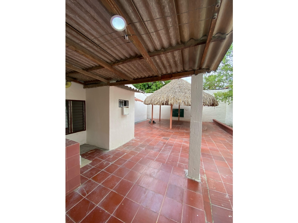 CASA PARA USO COMERCIAL EN ARRIENDO EN EL CENTRO DE MONTERIA - 2