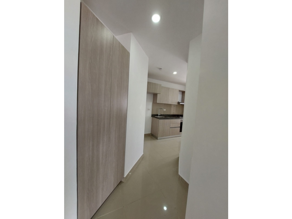 HERMOSO APARTAMENTO EN ARRIENDO - CASTELLANA — foto 4