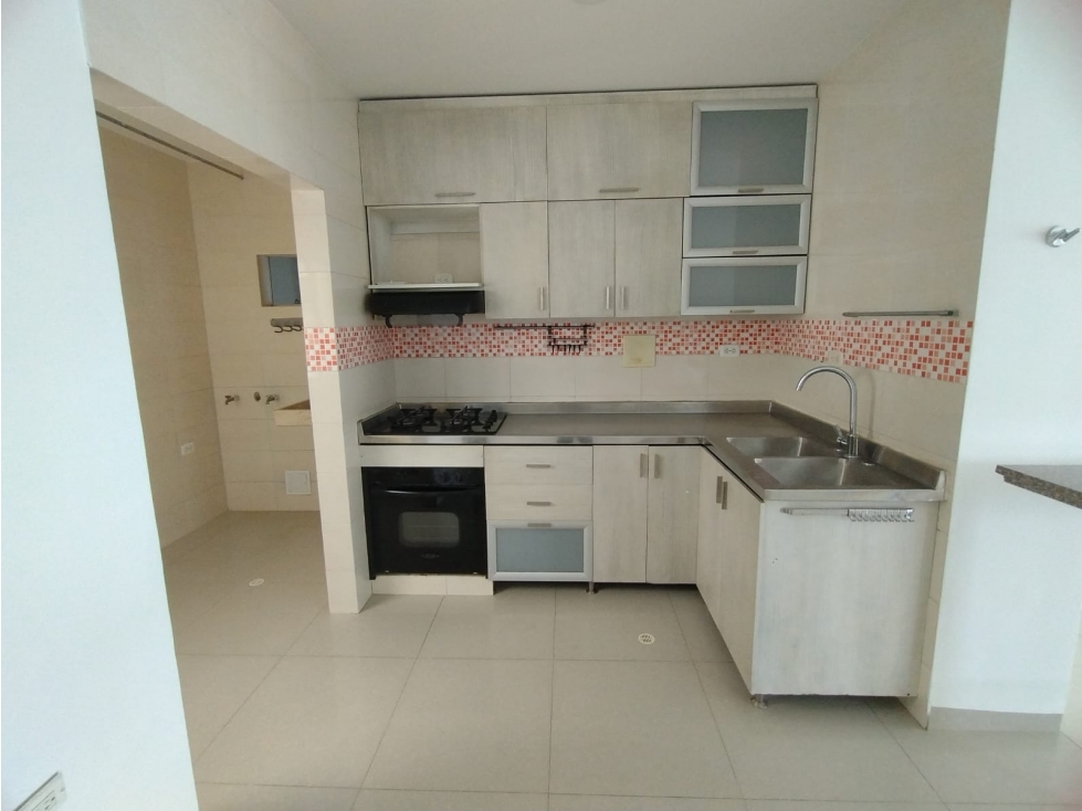 SÚPER OFERTA - APARTAMENTO EN LA CASTELLANA EN MONTERIA — foto 2