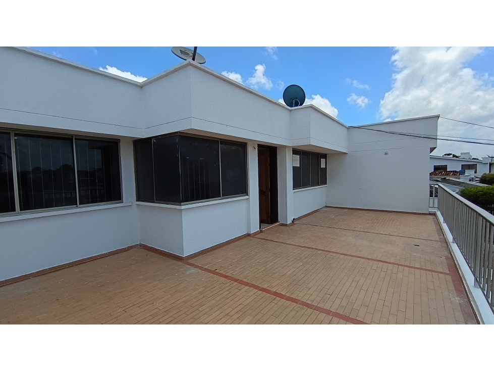CASA BIFAMILIAR EN VENTA O ARRIENDO - B/ PASATIEMPO - 1