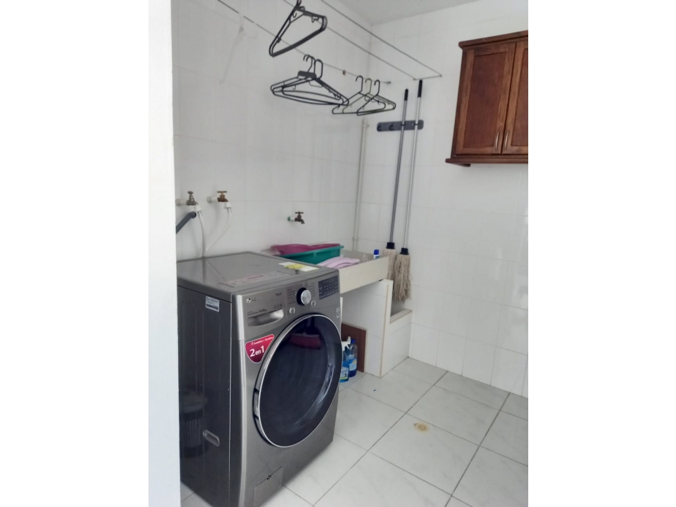 SE VENDE APARTAESTUDIO EN VERSALLES MONTERIA CORDOBA — foto 3