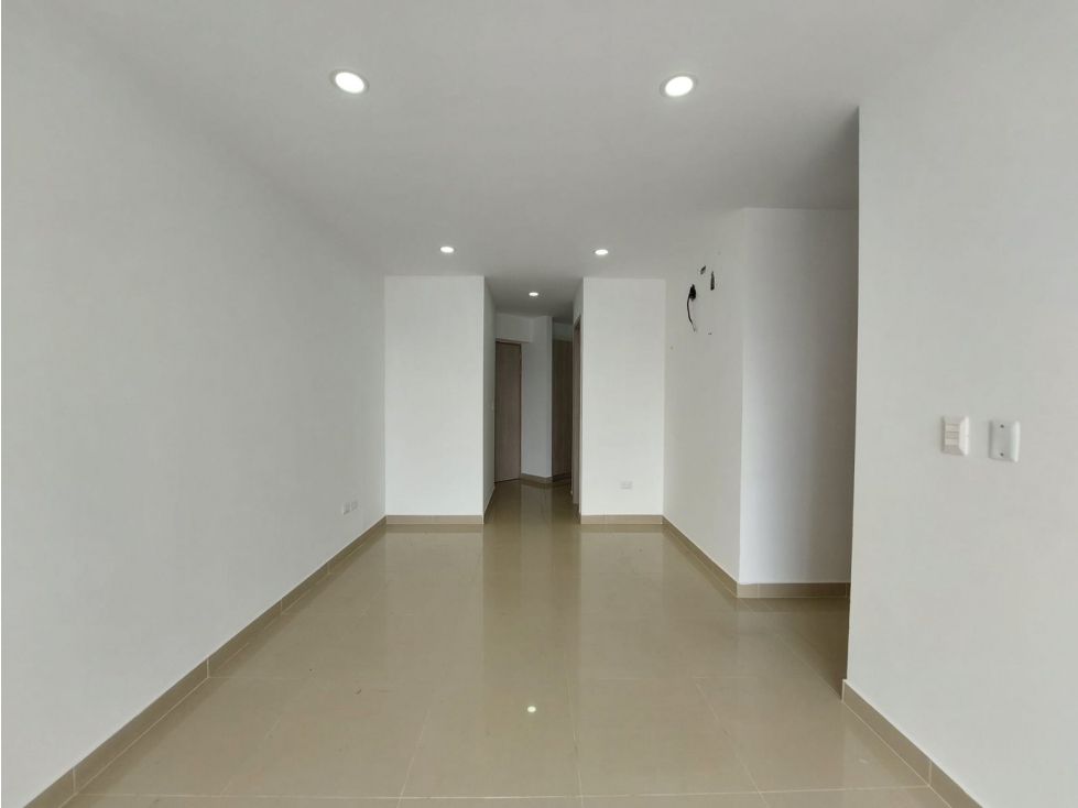 HERMOSO APARTAMENTO EN ARRIENDO - CASTELLANA — foto 2