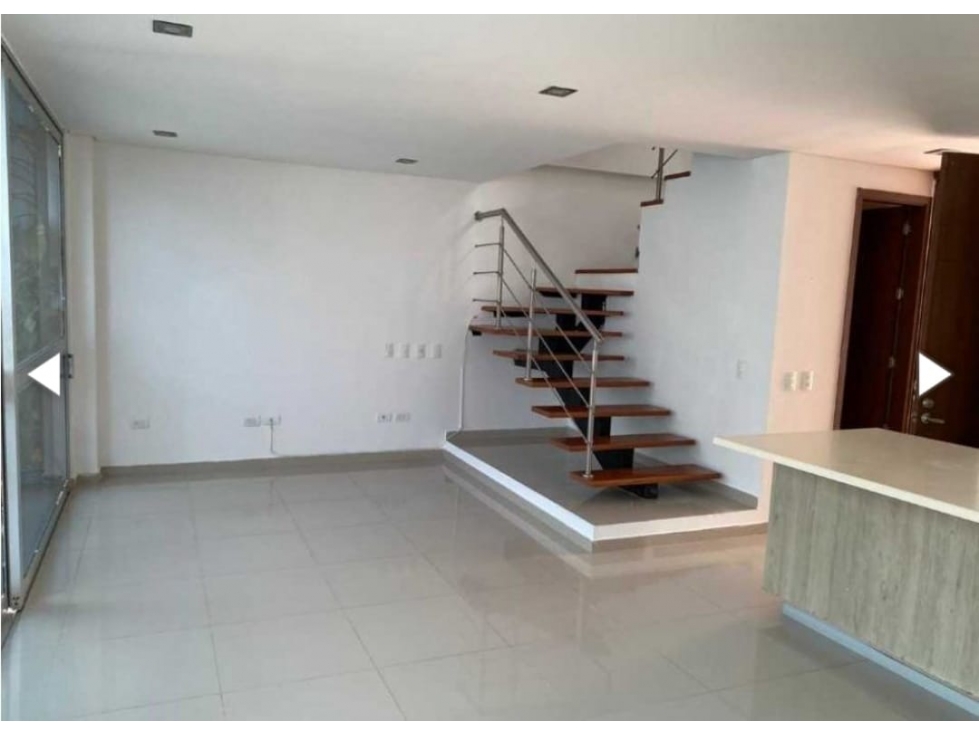 CASA CON JACUZZI EN VENTA EN CONJUNTO CERRDO — foto 4