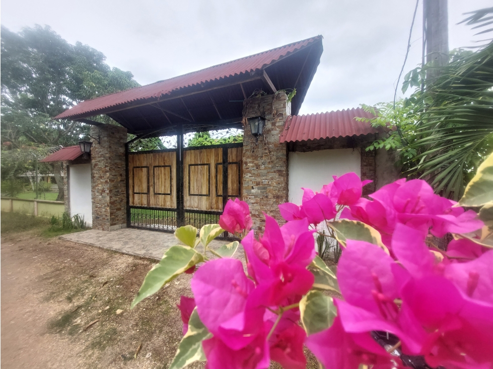 CASA FINCA EN VENTA A 15MIN. DEL C.C. NUESTRO