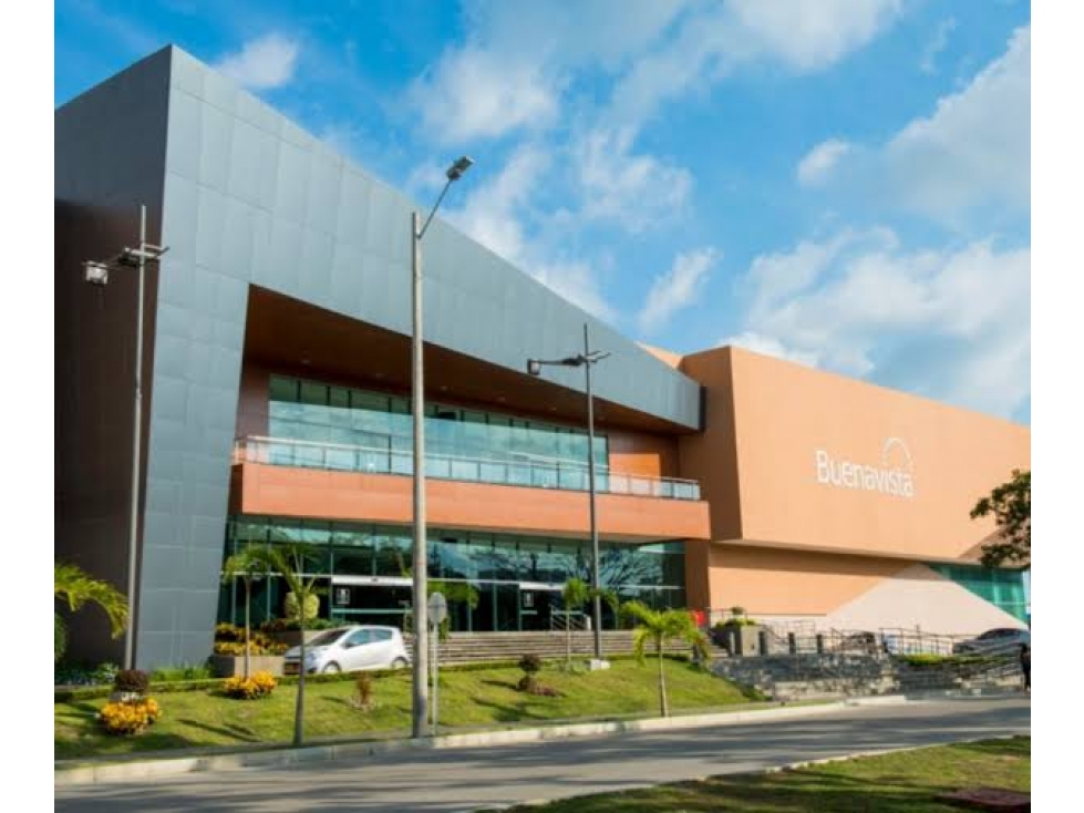 LOCAL COMERCIAL EN ARRIENDO C.C BUENAVISTA