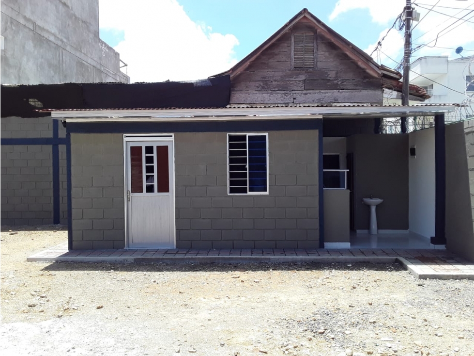 VENDE LOCAL COMERCIAL EN EL CENTRO