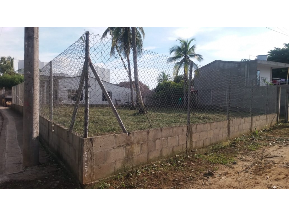 VENDE LOTE DE 477m2 - 2