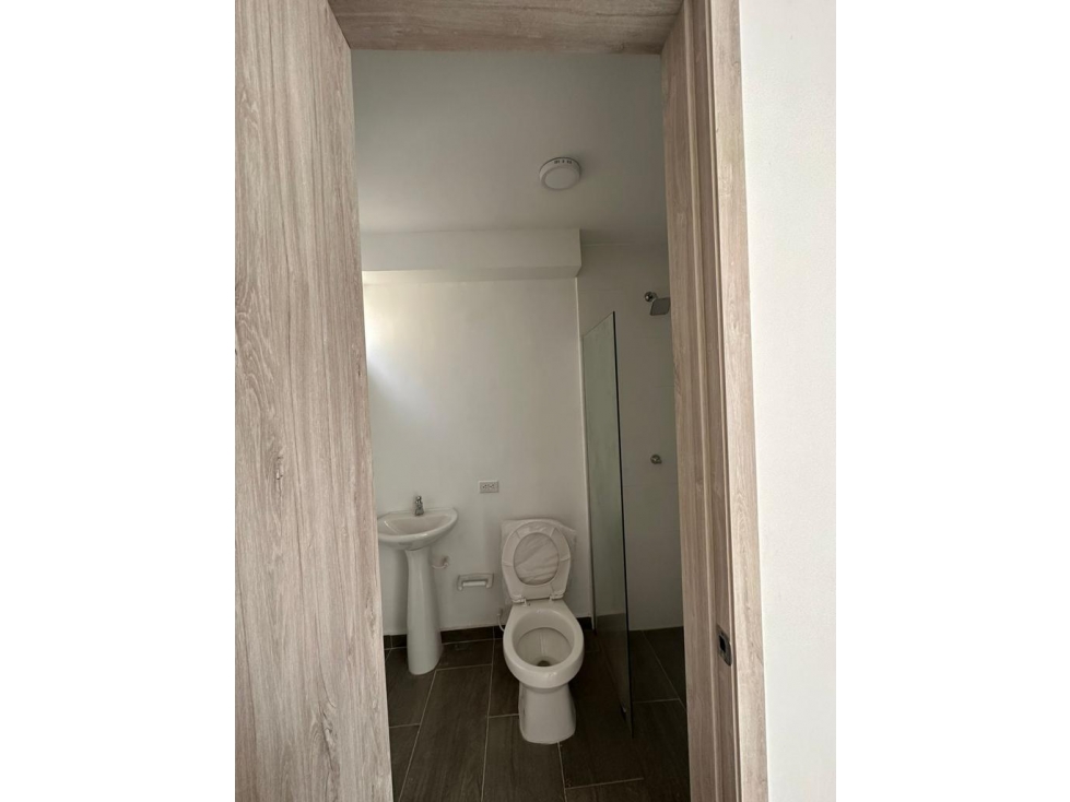 APARTAMENTO EN VENTA EN EL BARRIO LA CASTELLANA EN MONTERIA — foto 3
