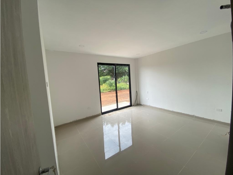 CASA CAMPESTRE EN VENTA A POCOS MINUTOS DEL CC NUESTRO MONTERIA - 3