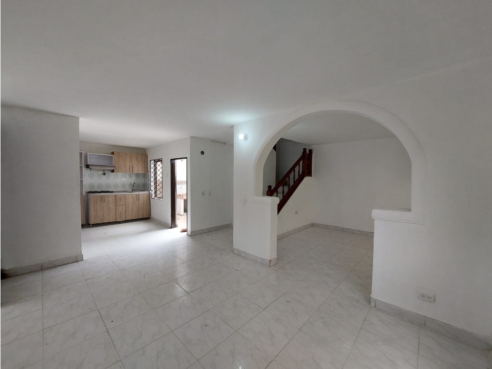 CASA EN VENTA EN EL BARRIO PUENTE UNO