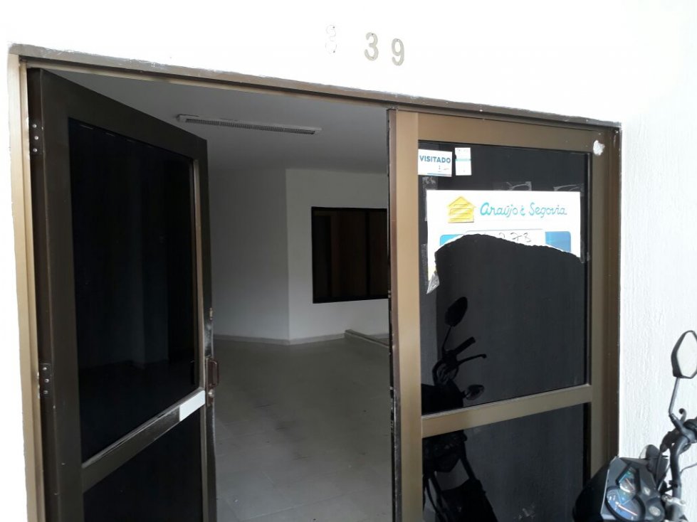 ARRIENDO LOCAL CLL 25 # 3-39 - 2