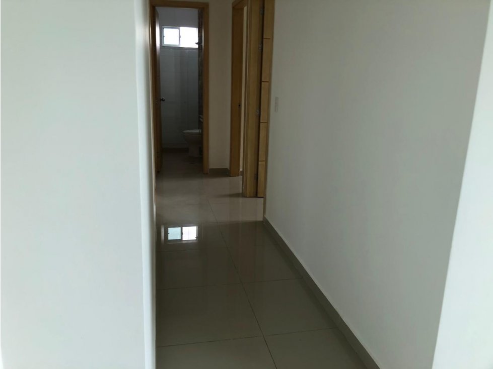 VENDE APARTAMENTO EN LA CASTELLANA — foto 5