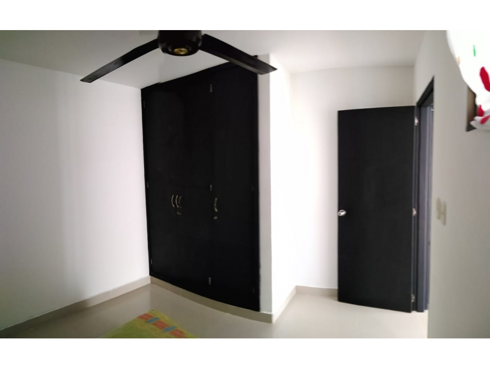 VENDE APARTAMENTO CERCA DE LA FLORESTA — foto 3