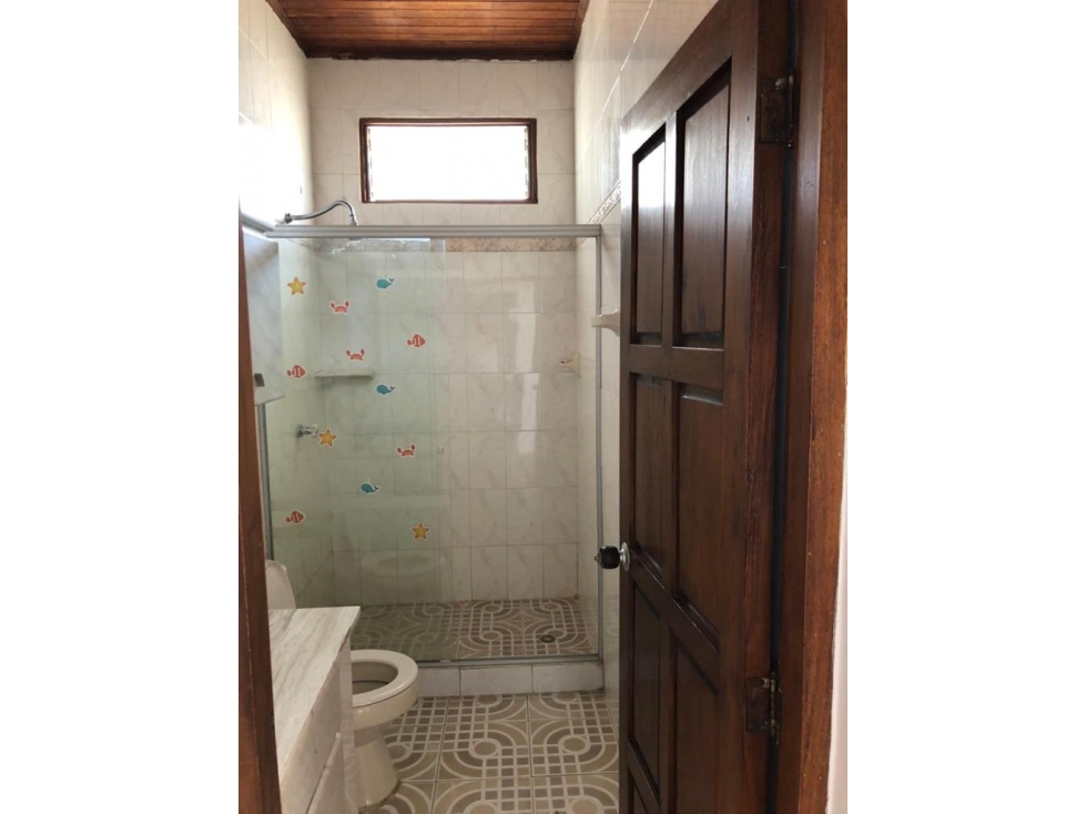 VENDE CASA SECTOR COMERCIAL Y RESIDENCIAL - 6