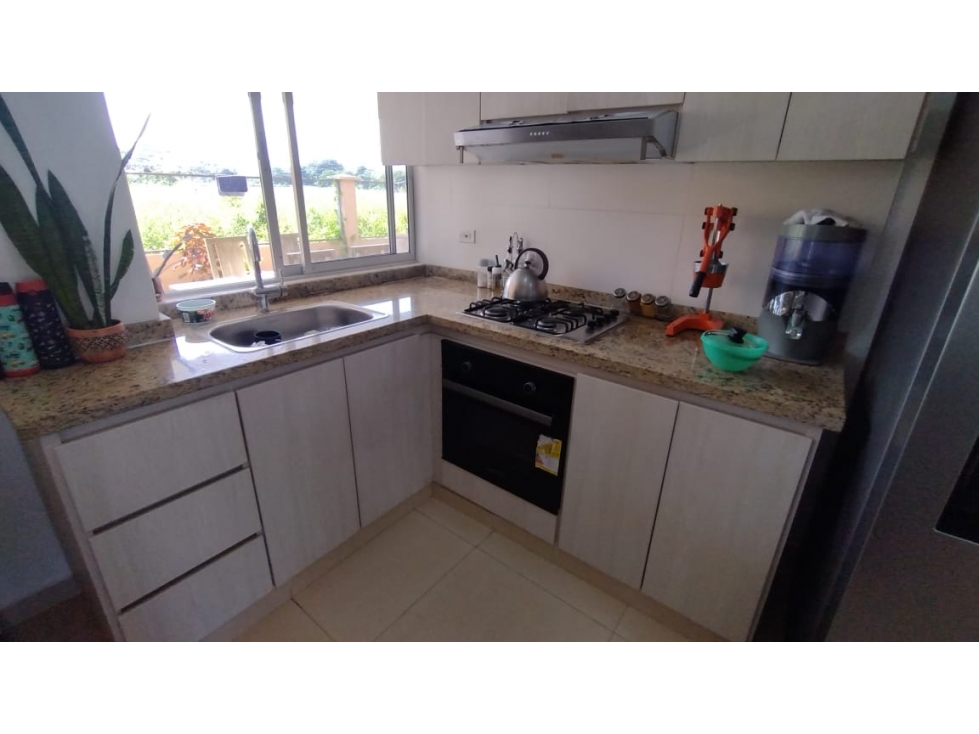 CASA CAMPESTRE EN VENTA EN CONJUNTO CERRADO CERCA A LA UPB - 4
