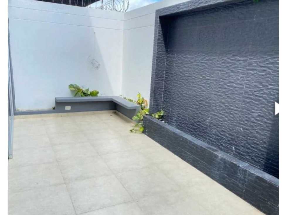 CASA CON JACUZZI EN VENTA EN CONJUNTO CERRDO — foto 6