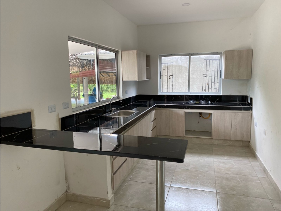 VENDE HERMOSA CASA CAMPESTRE CERCA AL SABANAL — foto 6