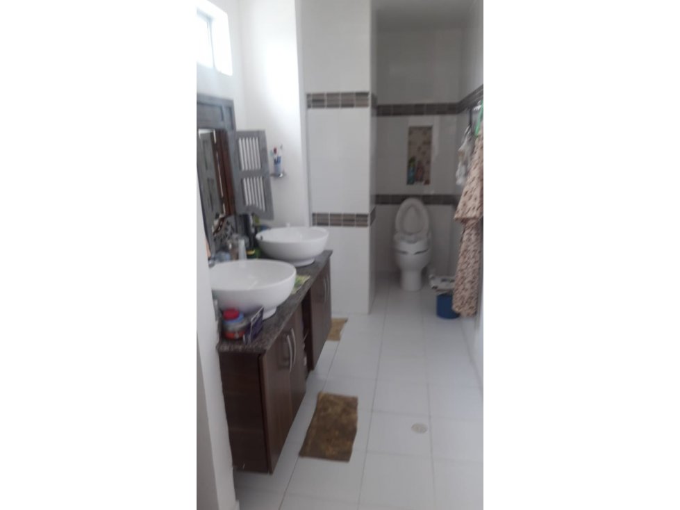 VENDE APARTAMENTO EN LA CASTELLANA 4 HABITACIONES — foto 5