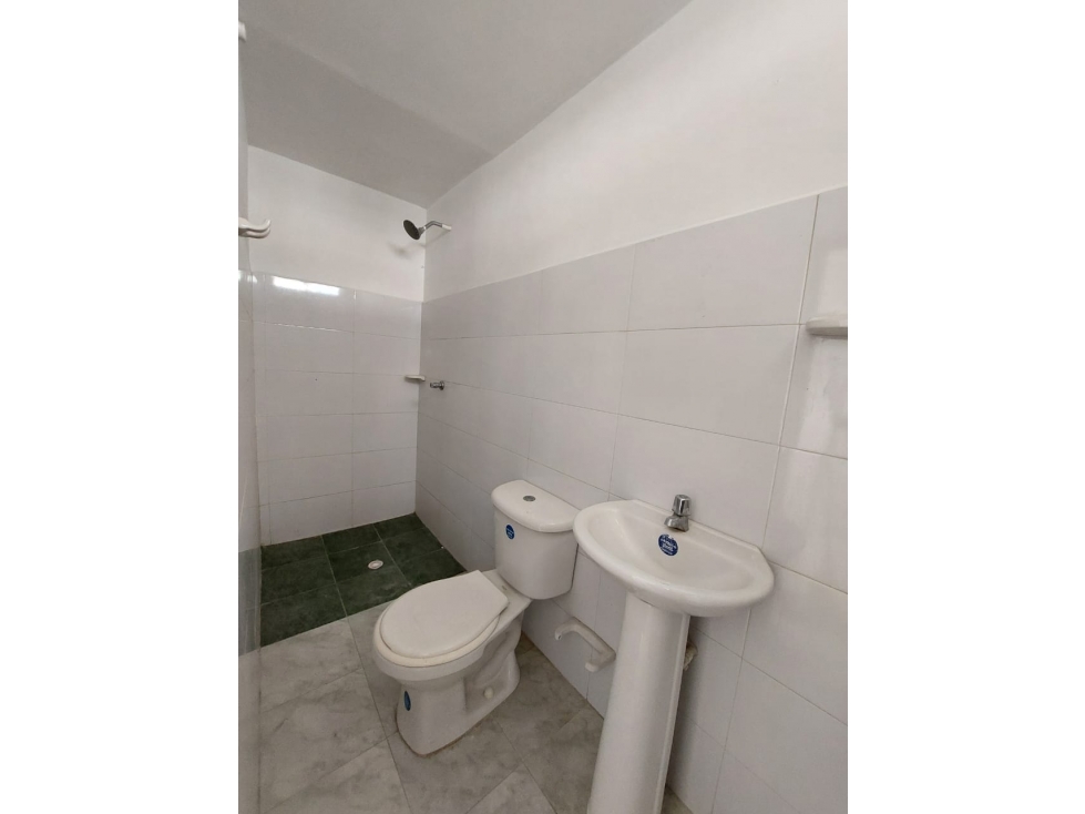 CASA EN VENTA EN EL BARRIO PUENTE UNO — foto 3