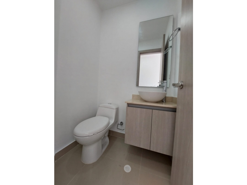 HERMOSO APARTAMENTO EN ARRIENDO - CASTELLANA — foto 3