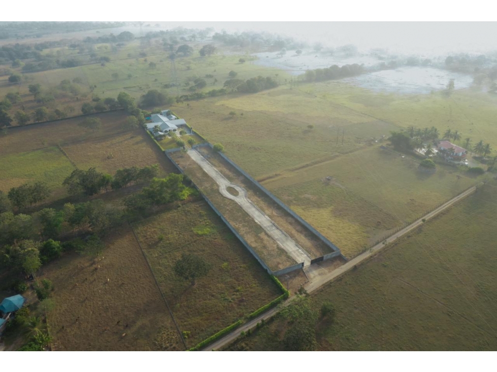 VENDE O ARRIENDA CASA CAMPESTRE DE 1 HECTAREA DE TERRENO — foto 3