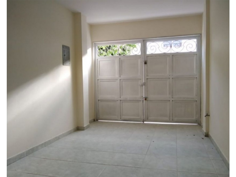 CASA EN VENTA DE DOS PISOS EN PORTAL DE ALMERIA MONTERÍA - 6
