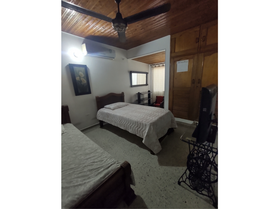 CASA EN VENTA CERCA A PLACES MALL CASTELLANA MONTERIA - 4
