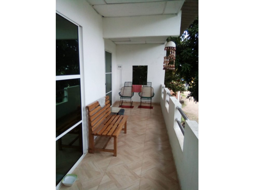 VENDE CASA CERCA DE LA PLAYA - 1