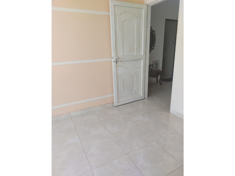 VENDE CASA A DOS CUADRAS DE LA OLIMPICA DE LA CALLE 22 EN MONTERIA - 4
