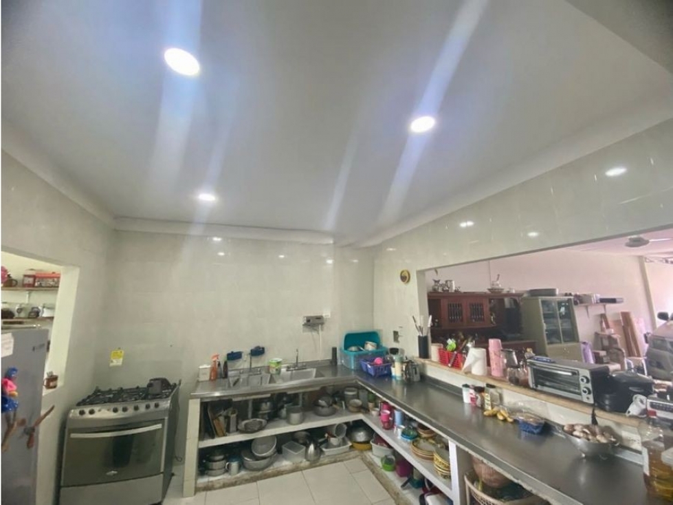 SE VENDE Y ARRIENDA CASA EN EL BARRIO LA FLORESTA EN MONTERIA - 3