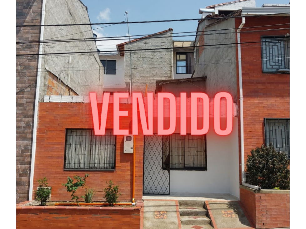 CASA CON PLACA PARA CONSTRUIR SEGUNDO PISO